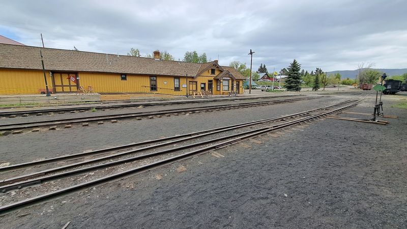 A Golden Depot At The Heart Of Town