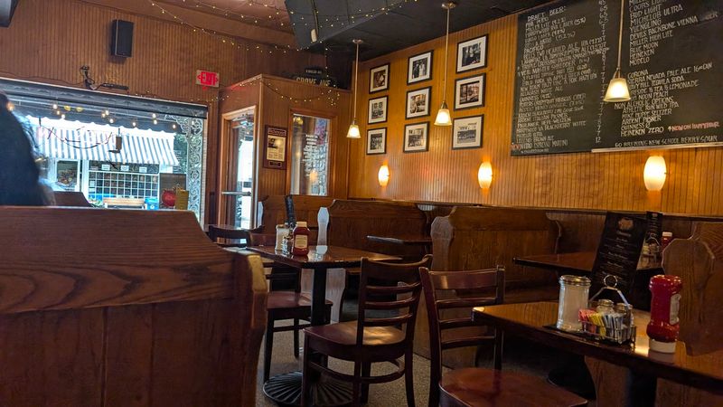 Joe’s Inn