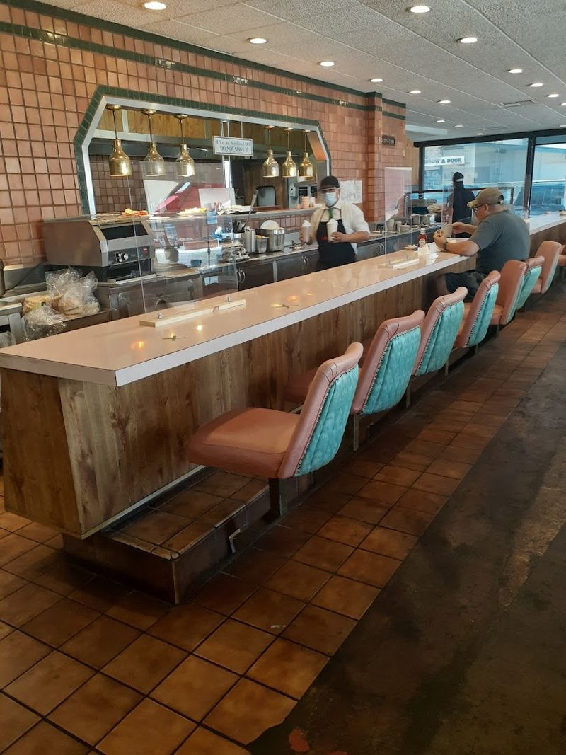 Lancers Family Restaurant