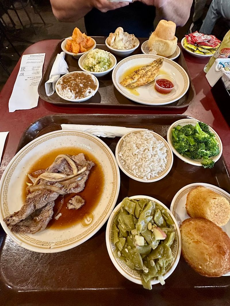 Niki's West