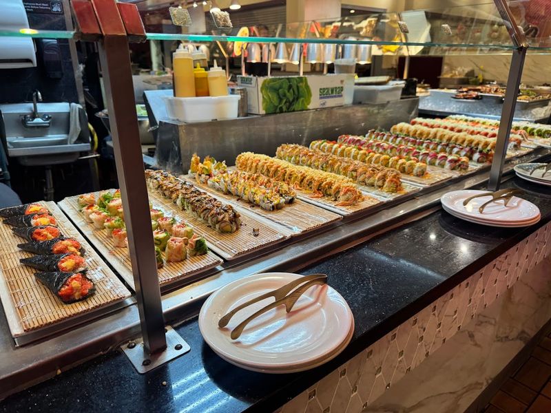 Garden City Still Has A Proper Old-School Feast
