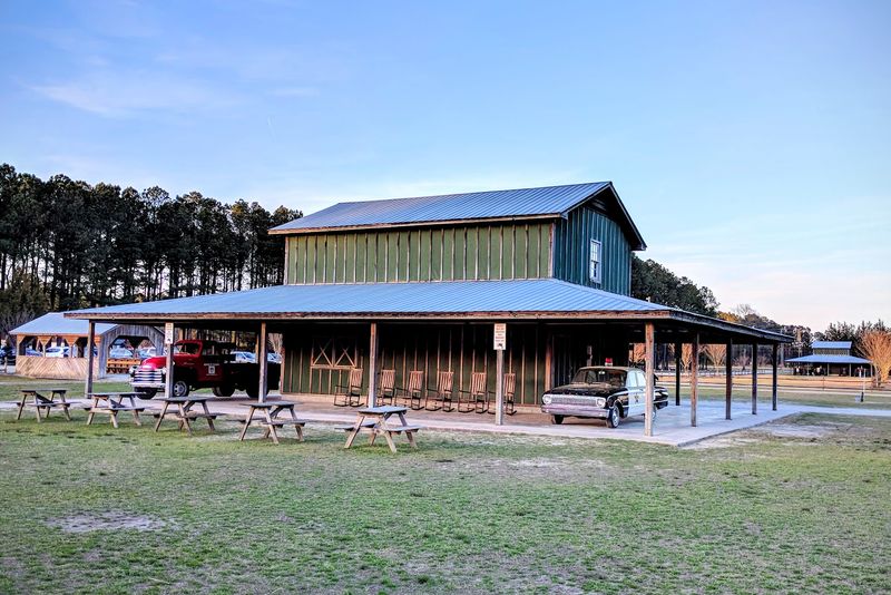 Mike's Farm Restaurant