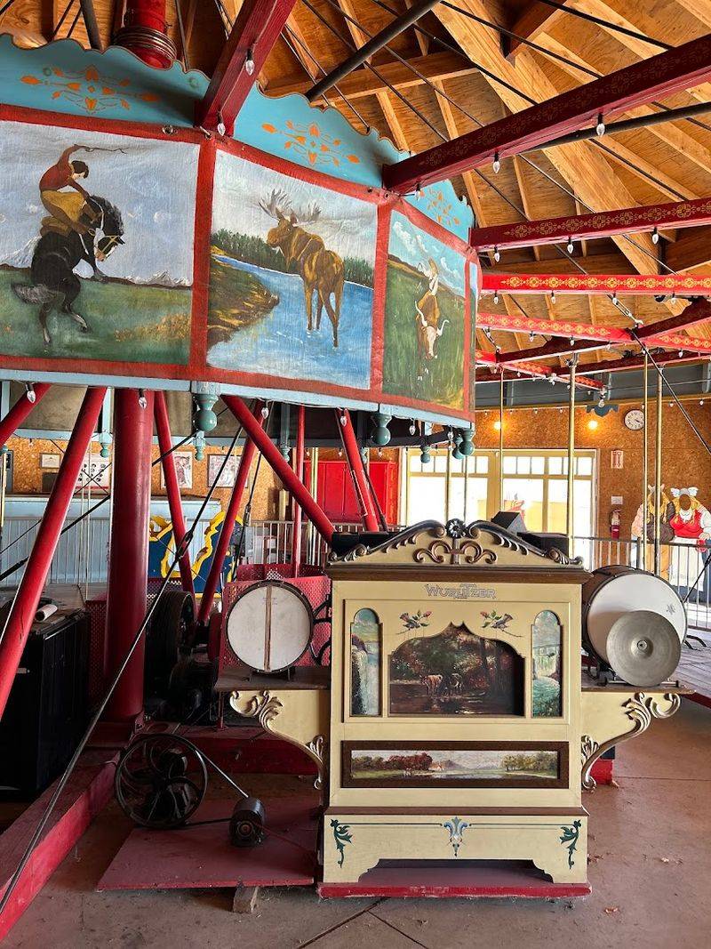 The Historic Organ Music That Sets The Mood