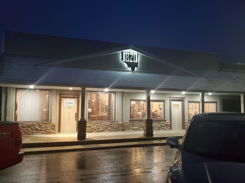 1820, The Family Restaurant
