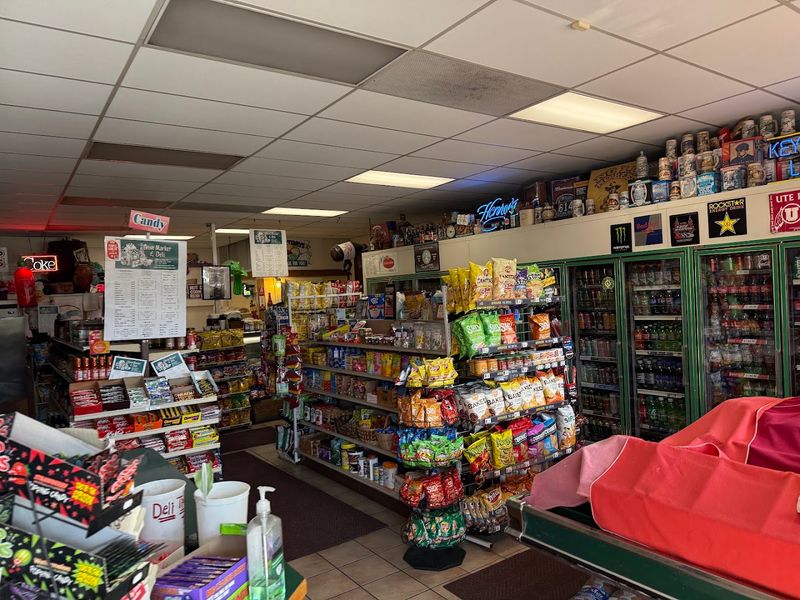 A Small-Format Market That Punches Well Above Its Square Footage