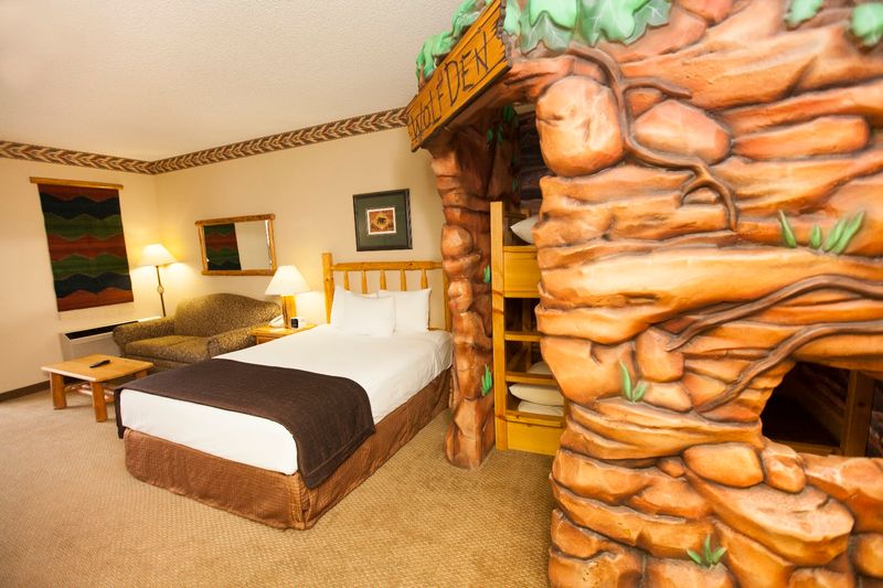 Themed Suites And Luxury Cabin-Style Rooms