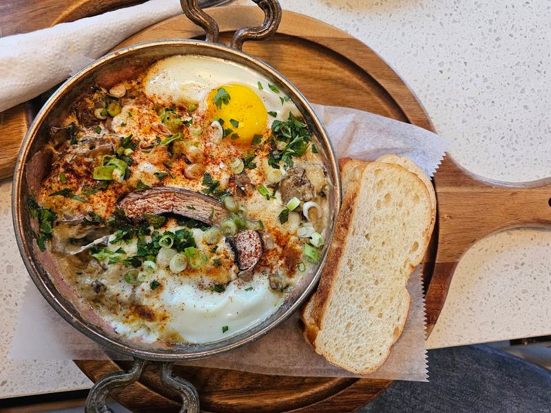 The Spinach Egg Basket Is A Brunch Dish Worth Ordering