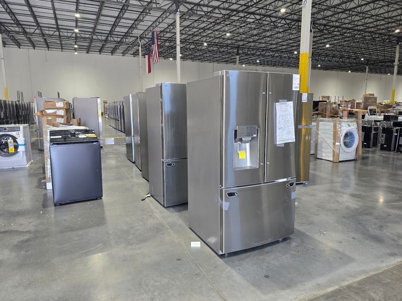 Why Liquidation Shopping Is Gaining Popularity