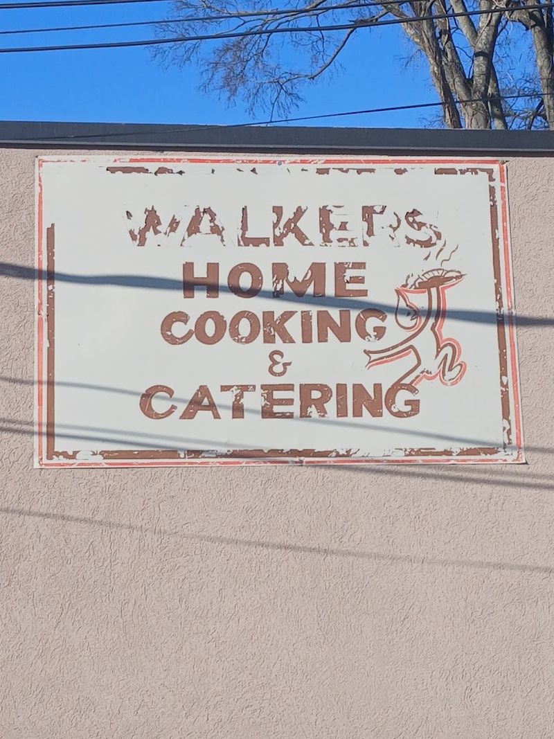 Why This Main Street Kitchen Stays Easy To Remember