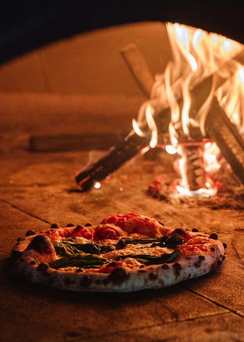 Bella Luna Wood-Fired Pizza