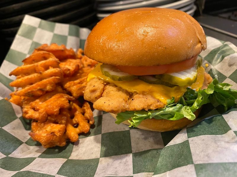 Burgers And Chicken That Keep The Regulars Coming Back