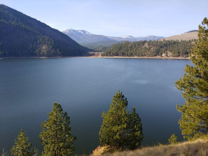 Two Lakes Make Choosing A Favorite Unnecessarily Difficult