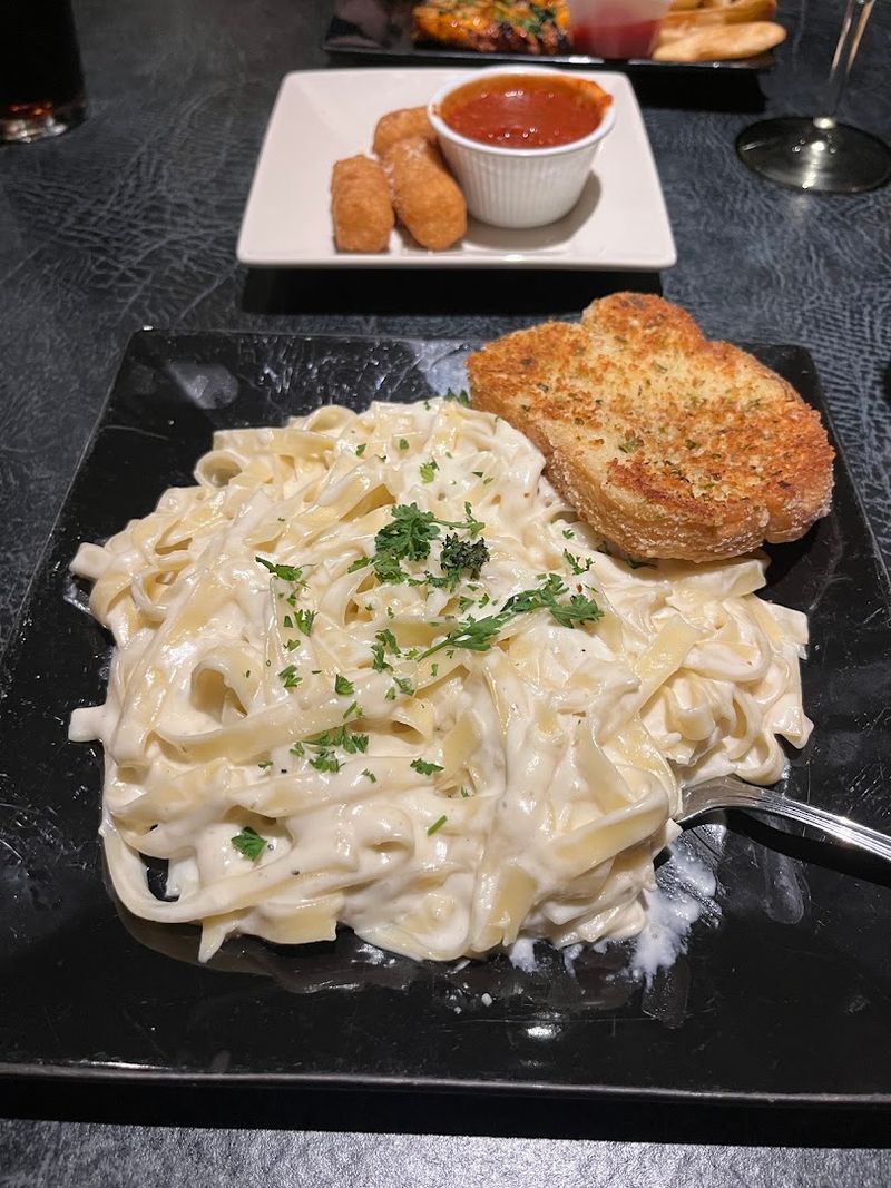Pasta Dishes Hold Their Own On A Steak-Heavy Menu