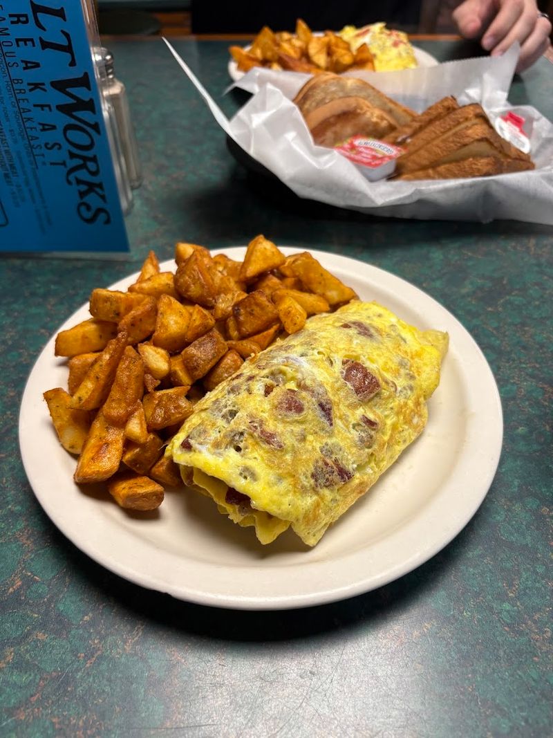 House Omelets Put Nearly Every Breakfast Favorite In One Fold