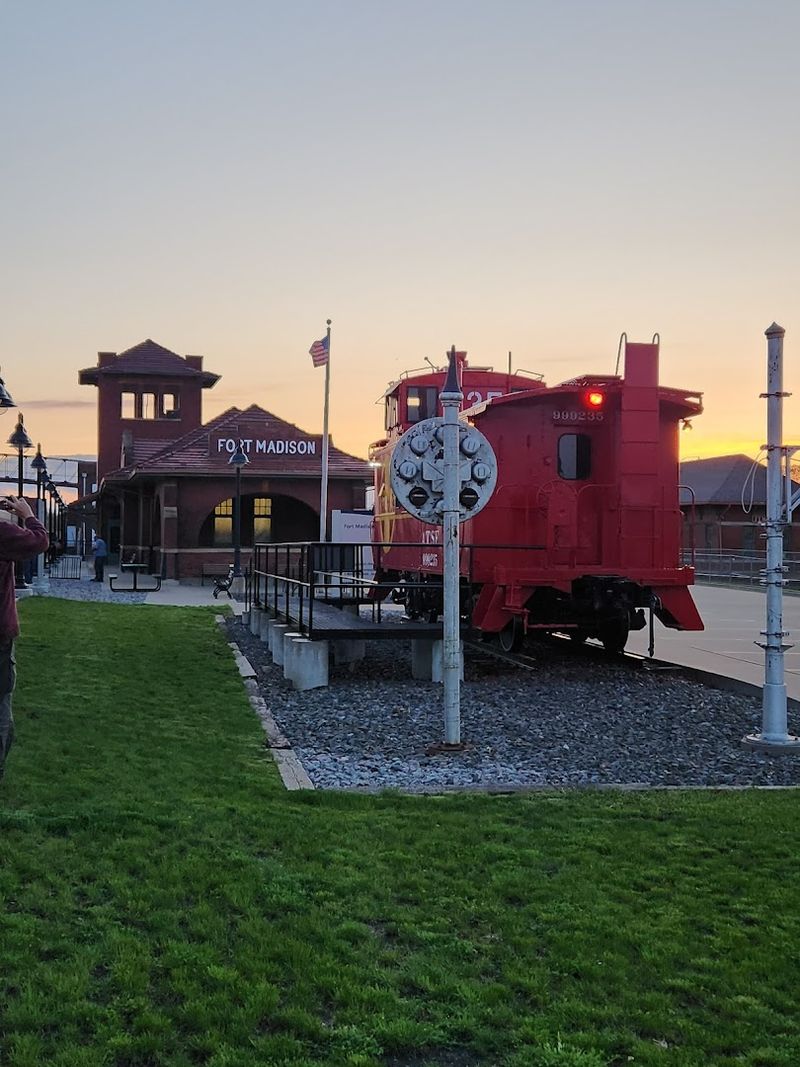 The Southwest Chief And The Romance Of Long-Distance Rail