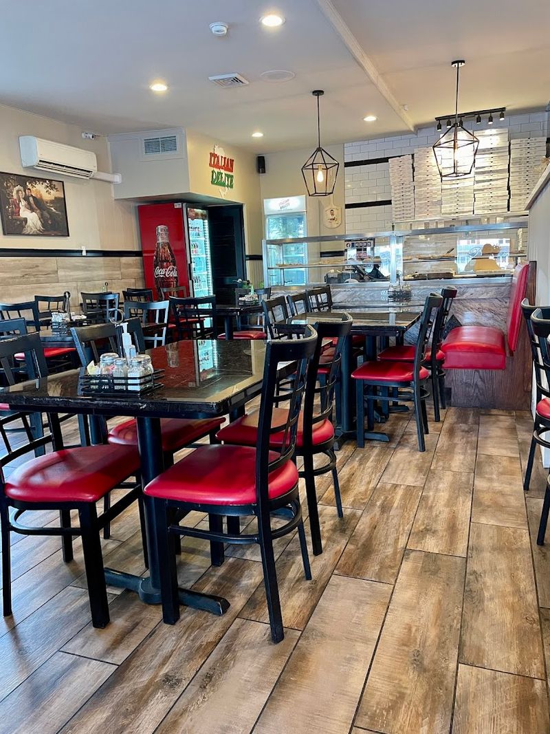 Why Italian Delite Feels More Like A Neighborhood Habit Than A Trend