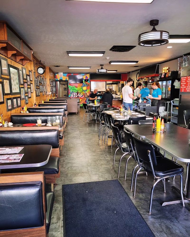 Where A Narrow Building Made Room For A State Favorite