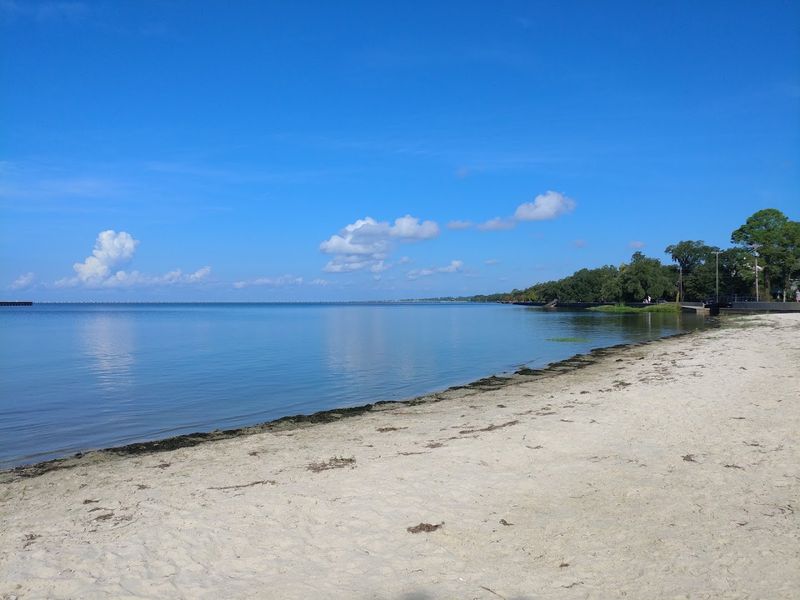 Fontainebleau State Park Escape
