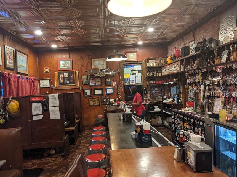 Pierre Avenue Keeps The Old Shreveport Secret