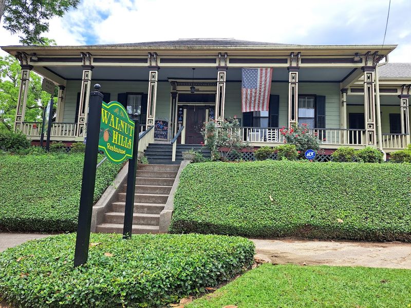 Walnut Hills Restaurant