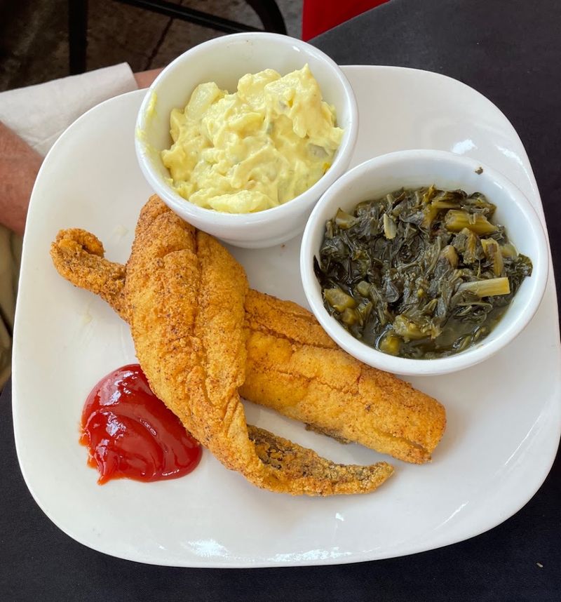 Mama & Son Soul Food Kitchen
