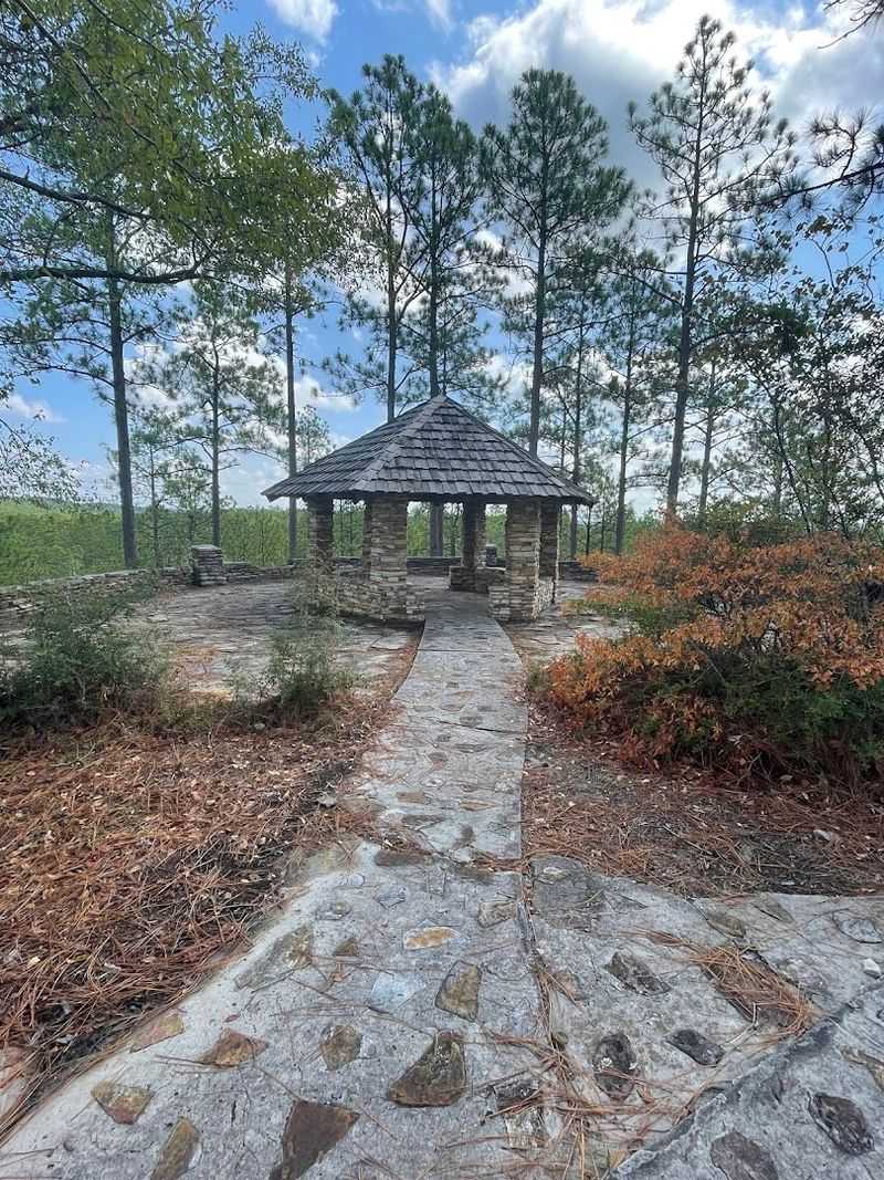 Longleaf Vista Interpretive Trail