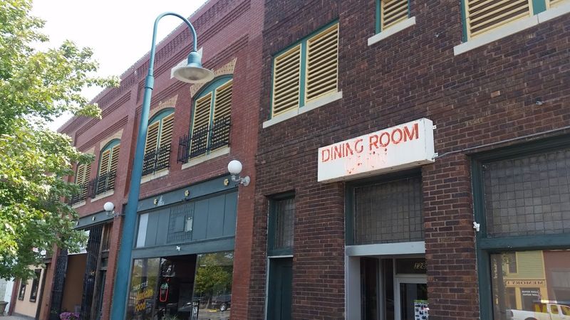 A Downtown Kansas Landmark Since 1977