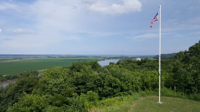 A Spot Where Four States Meet Your Eyes