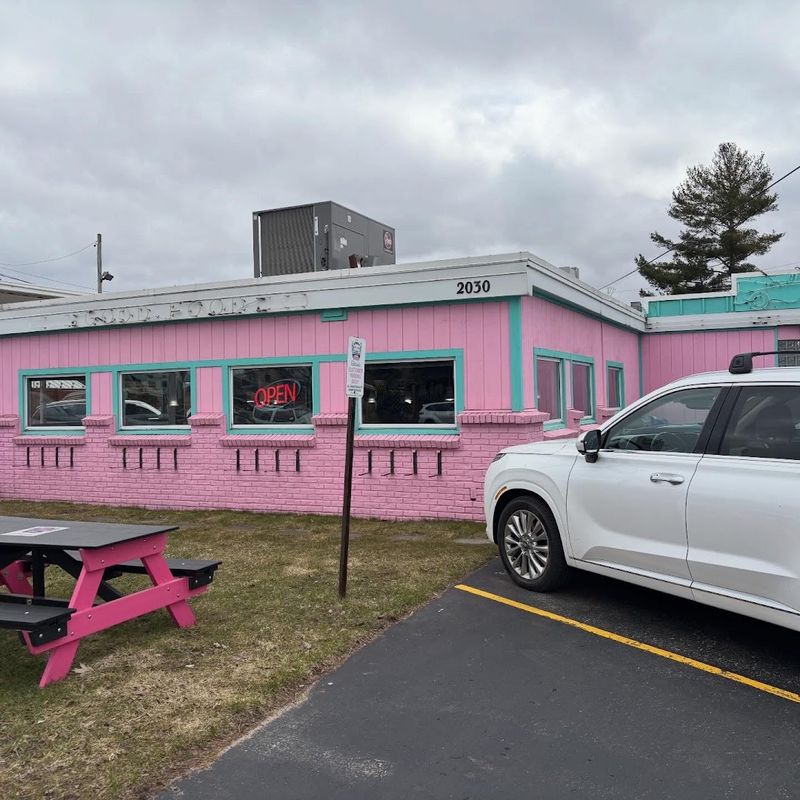 The Pink Landmark Has Served Traverse City Since 1958