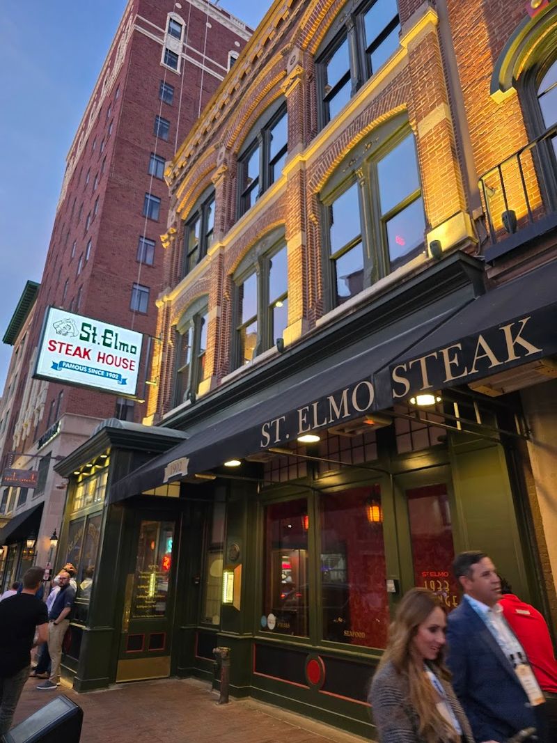 Right In The Heart Of Downtown Indianapolis