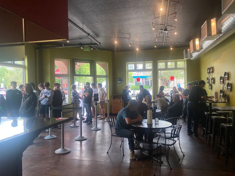 The Shop That Lets The Line Do The Talking