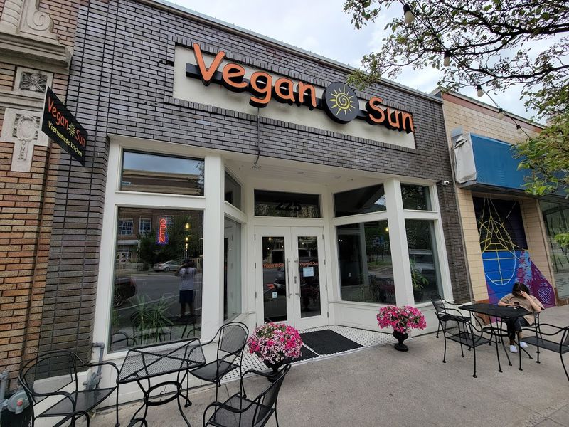 Vegan Sun, Provo