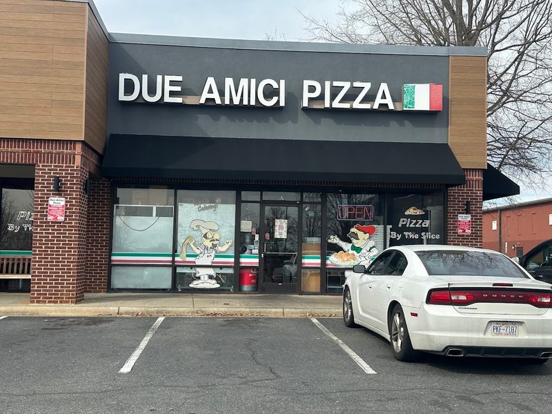 Due Amici Pizza