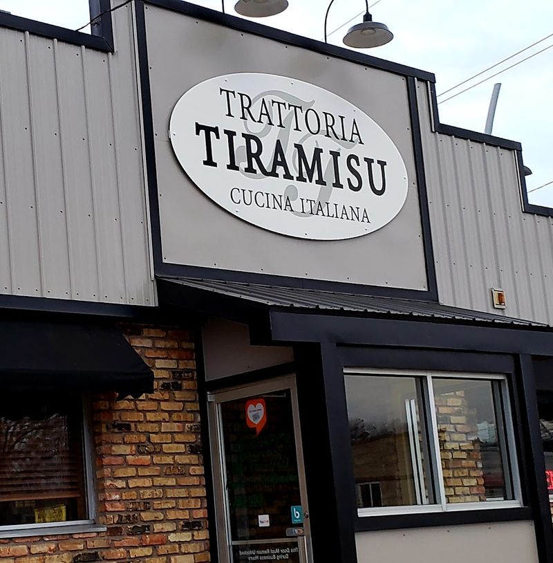 Trattoria Tiramisu, Bettendorf
