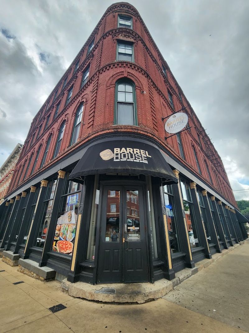 Barrel House, Dubuque