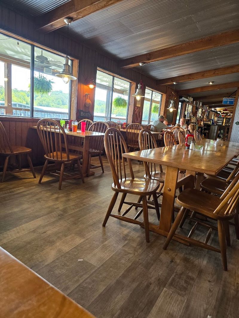 Echo Charlie's Bayside Restaurant