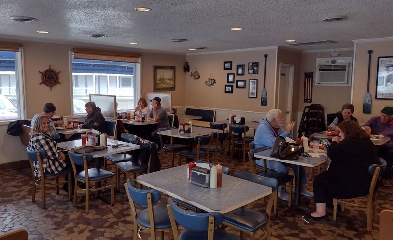 Calabash Seafood Hut 