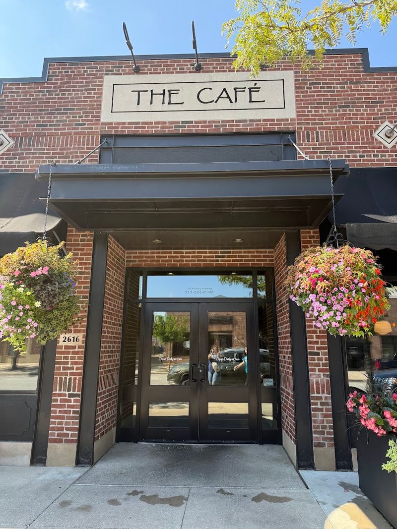 First Look at The Cafe on Northridge Parkway