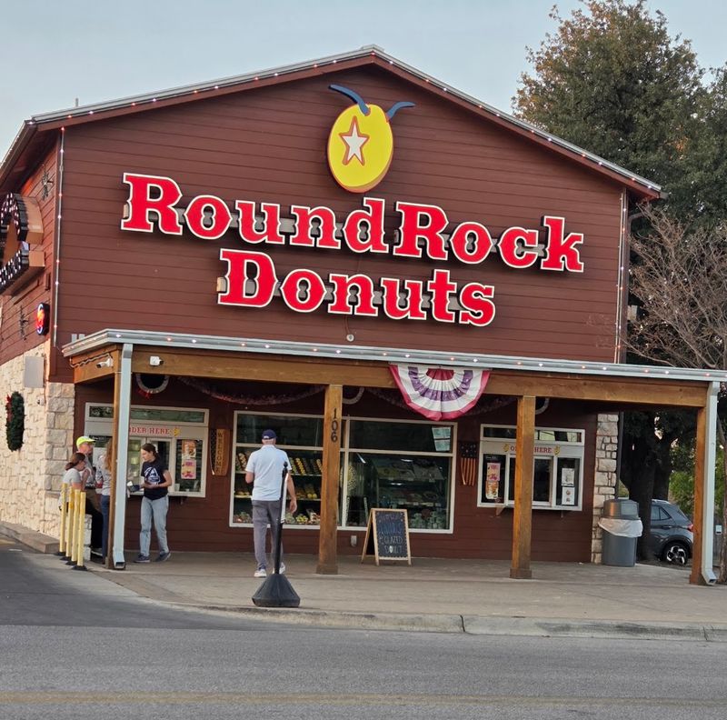 Round Rock Donuts 