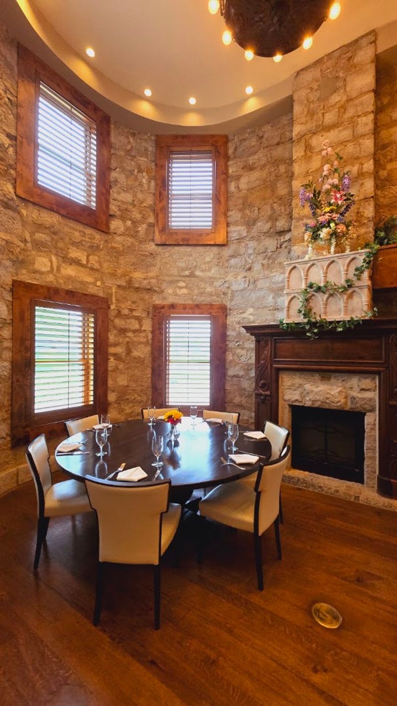 The Wandering Vine Restaurant Inside The Walls