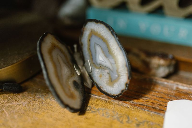 How To Open A Geode Without Ruining It