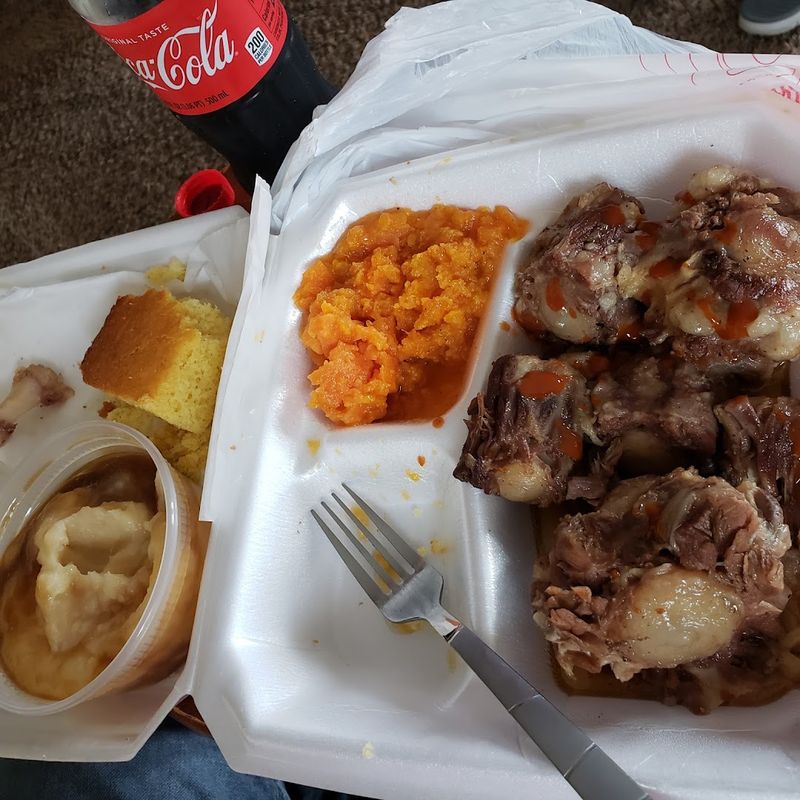 The Cafeteria Rhythm Keeps The Meal Easy