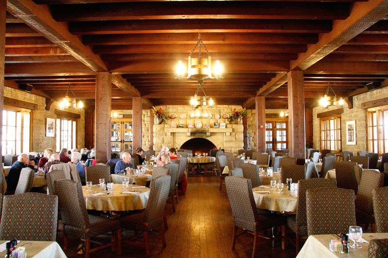 Pere Marquette Lodge Restaurant