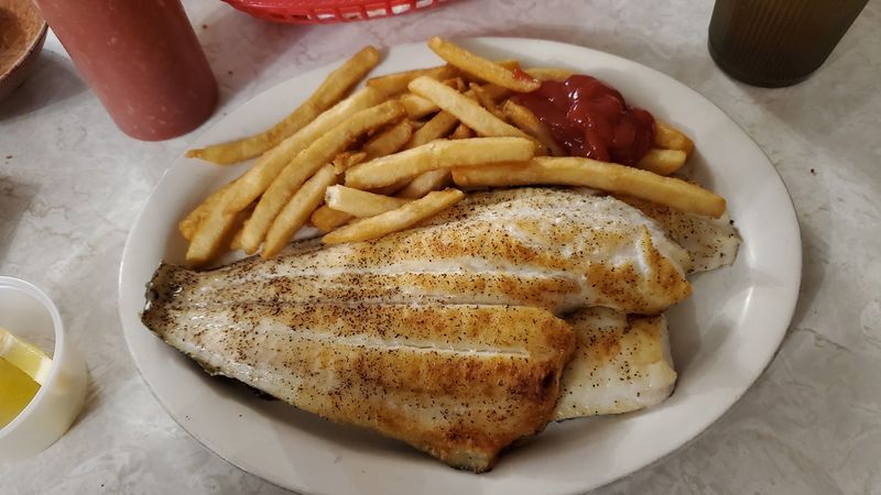 Seafood Plates Keep The Menu Classic And Comforting