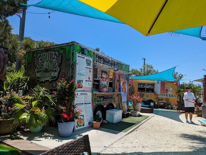 Who Should Put Big Island Bowls On Their List