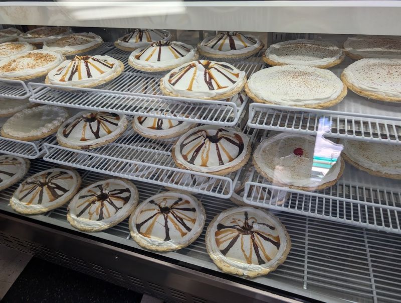 Cherry Pie That Earns The Drive From Two States Away