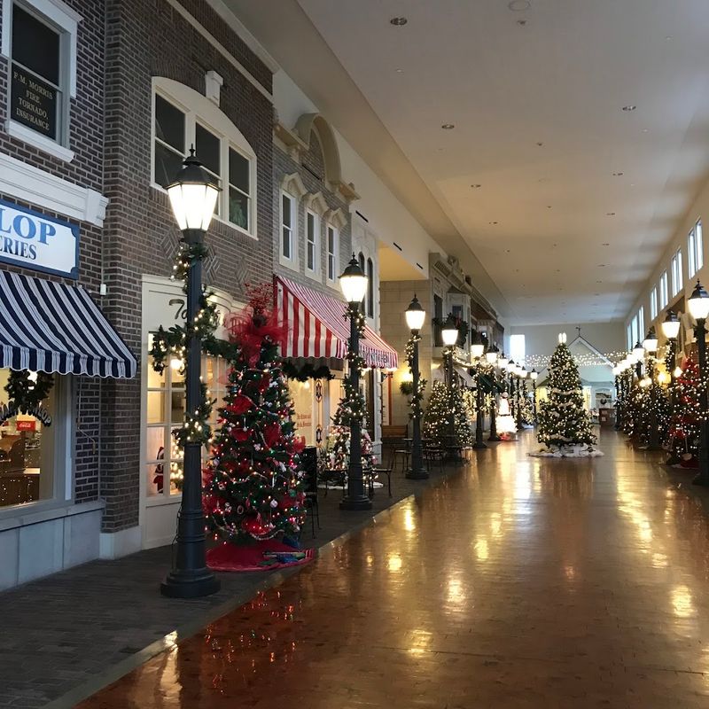 Candy Kitchen And Mrs. Paroo’s Gift Shop