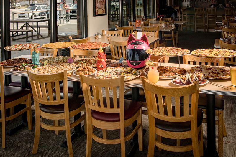 Fong's Pizza, Des Moines
