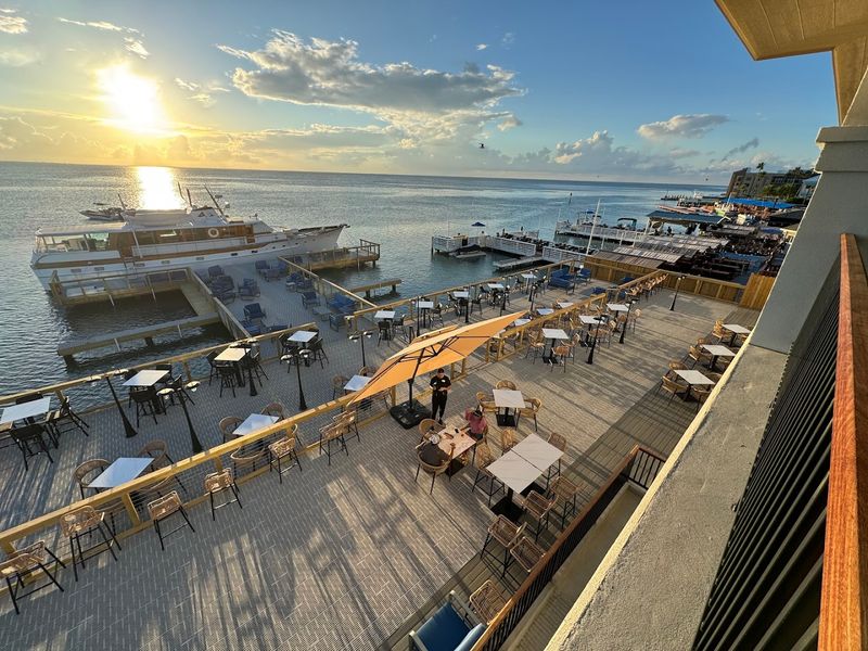 Henrietta's Bayfront Restaurant