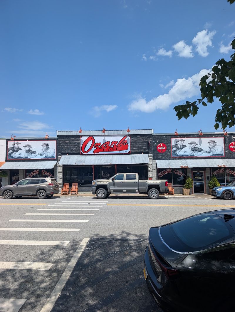 Ozark Cafe